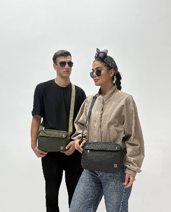 تصویری از کیف دوشی FOUVOR کد 06-2796