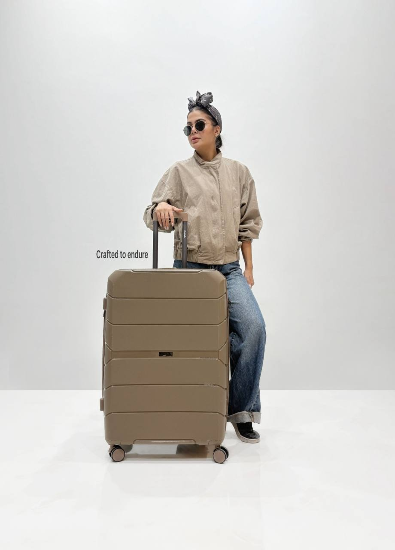 چمدان سایز بزرگ کریس بلا (Chrisbella)