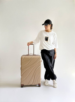 تصویری از چمدان سایز کوچک اقتصادی طرح موج دار