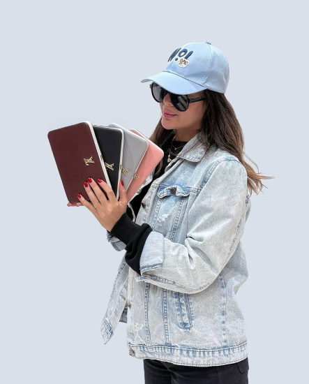 کیف پول موبایلی طرح LV