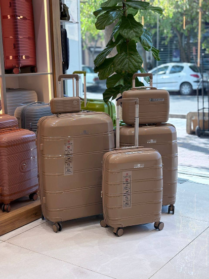 چمدان سایز متوسط ریکاردو