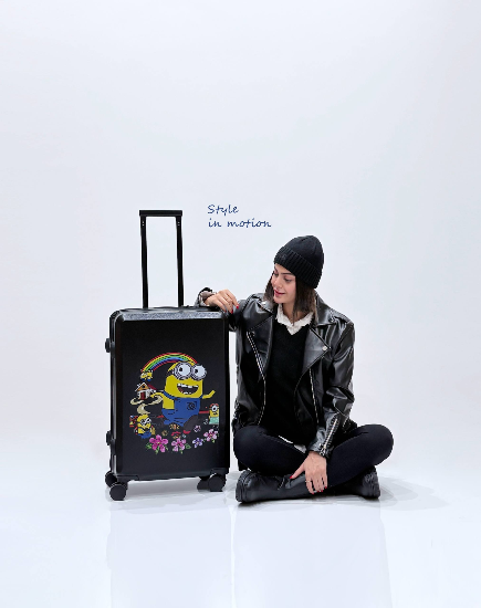 چمدان طرح مینیون سایز بزرگ