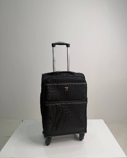 چمدان زده دار سایز کابینی مشکی