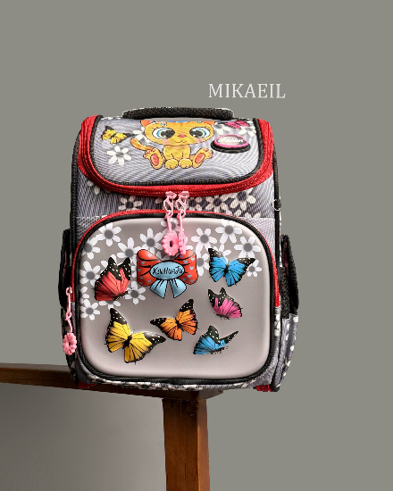 کوله پشتی جعبه ای پروانه ای کد 8001